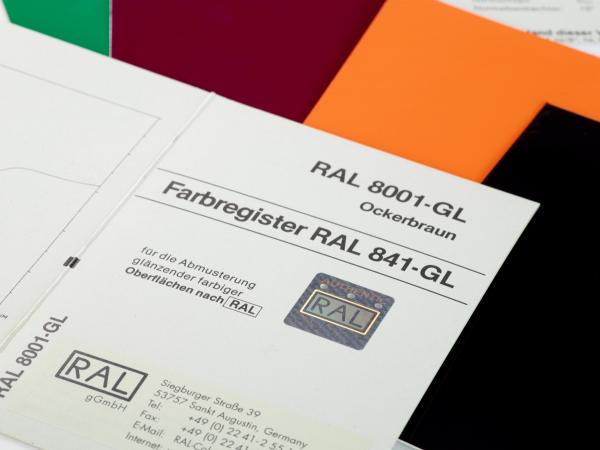 RAL 841-GL Farbregister
